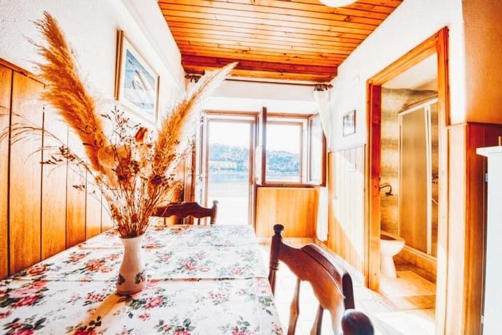 Mala Oaza Mira Appartement Povlja  Buitenkant foto