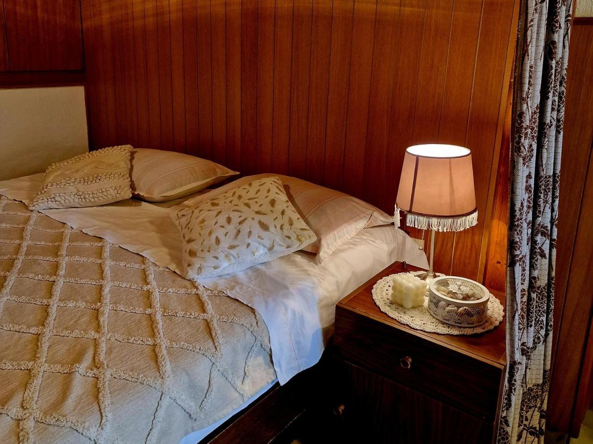 Mala Oaza Mira Appartement Povlja  Buitenkant foto